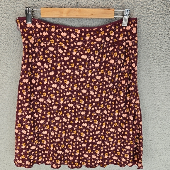Free People IRL Mini Skirt Sz 6 Purple With Pink Flowers Side Zip Summer Days - Picture 5 of 12
